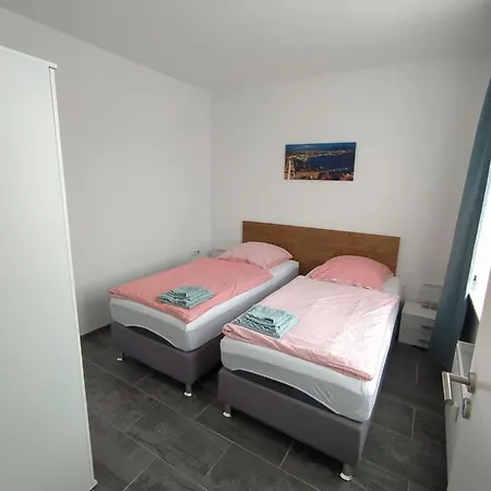 Holidayapartment Bella Napoli Erftstadt